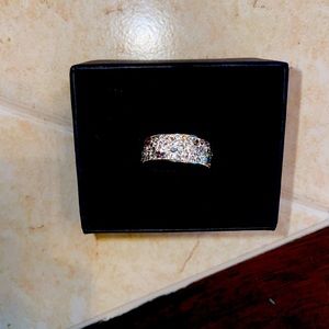 Swarovski crystal ring size 5.25- never worn